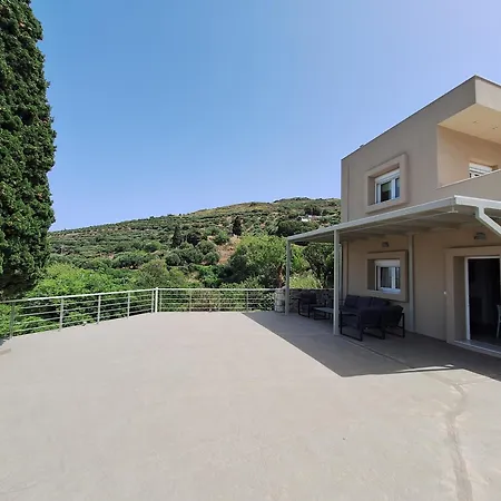 Villa Irini - Cretan Luxury Villa With Amazing View-2